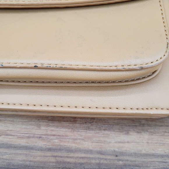 Pixie Mood Tan Crossbody Bag with Adjustable & Detachable Strap - Picture 3 of 7